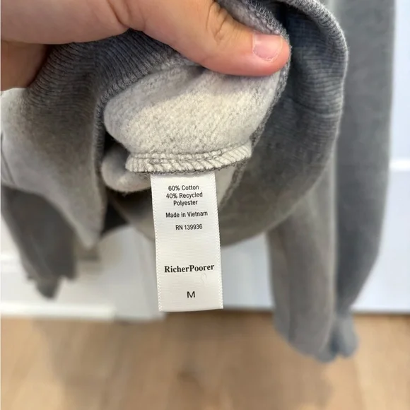 Richer Poorer Heather Gray Women's Cropped Sweatshirt - Picture 3 of 7